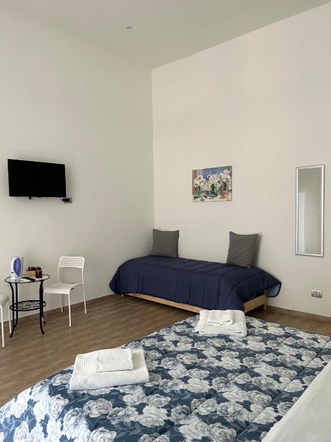 Savastano House Duomo Hotel Naples Exterior photo